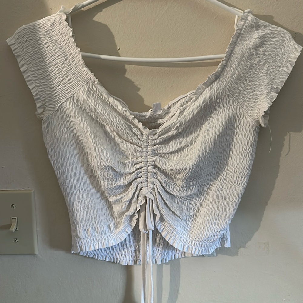 Ardene front tie crop top